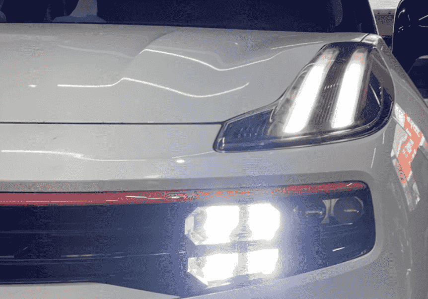 Xevaban.com ở 214 Giải Ph&oacute;ng l&agrave; đơn vị chuy&ecirc;n cung cấp phụ kiện oto, đồ chơi oto, phụ kiện lynkco 06, đồ chơi lynkco 06,&nbsp;xevaban, 214 giải ph&oacute;ng, độ đ&egrave;n pha lynkco 06, đ&egrave;n pha laser lynkco 06, đ&egrave;n pha si&ecirc;u s&aacute;ng lynkco 06.